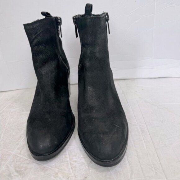 VINCE CAMUTO Imala Double Zip Mid Heel Booties Leather Moto Boots Punk Black 7 - Picture 4 of 16